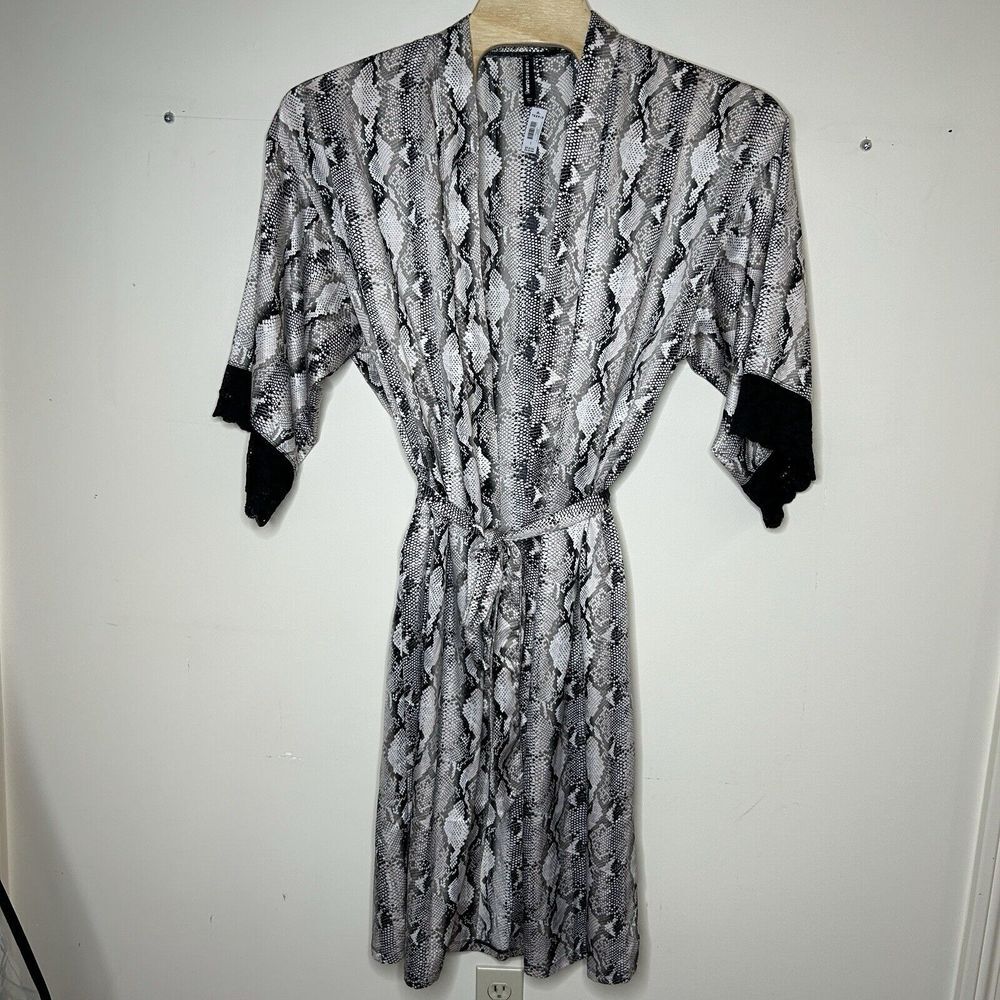 Torrid Curve Robe Womens Plus 2X Snake Print Satin Lace Trim Waist Tie Pockets